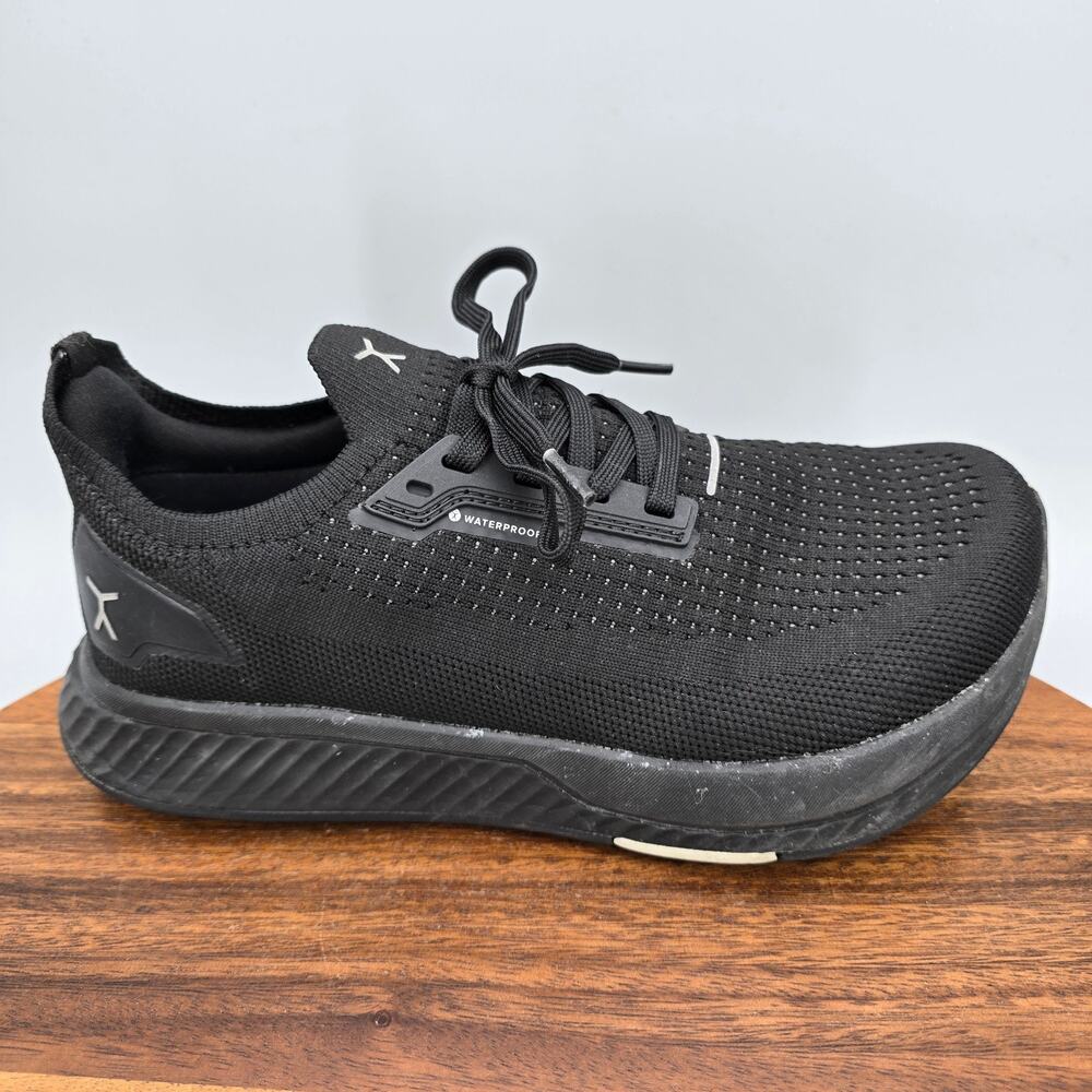 Flux Footwear Adapt Run Shoes Womens 6.5 Stealth Black Outdoor Athletic Sneakers